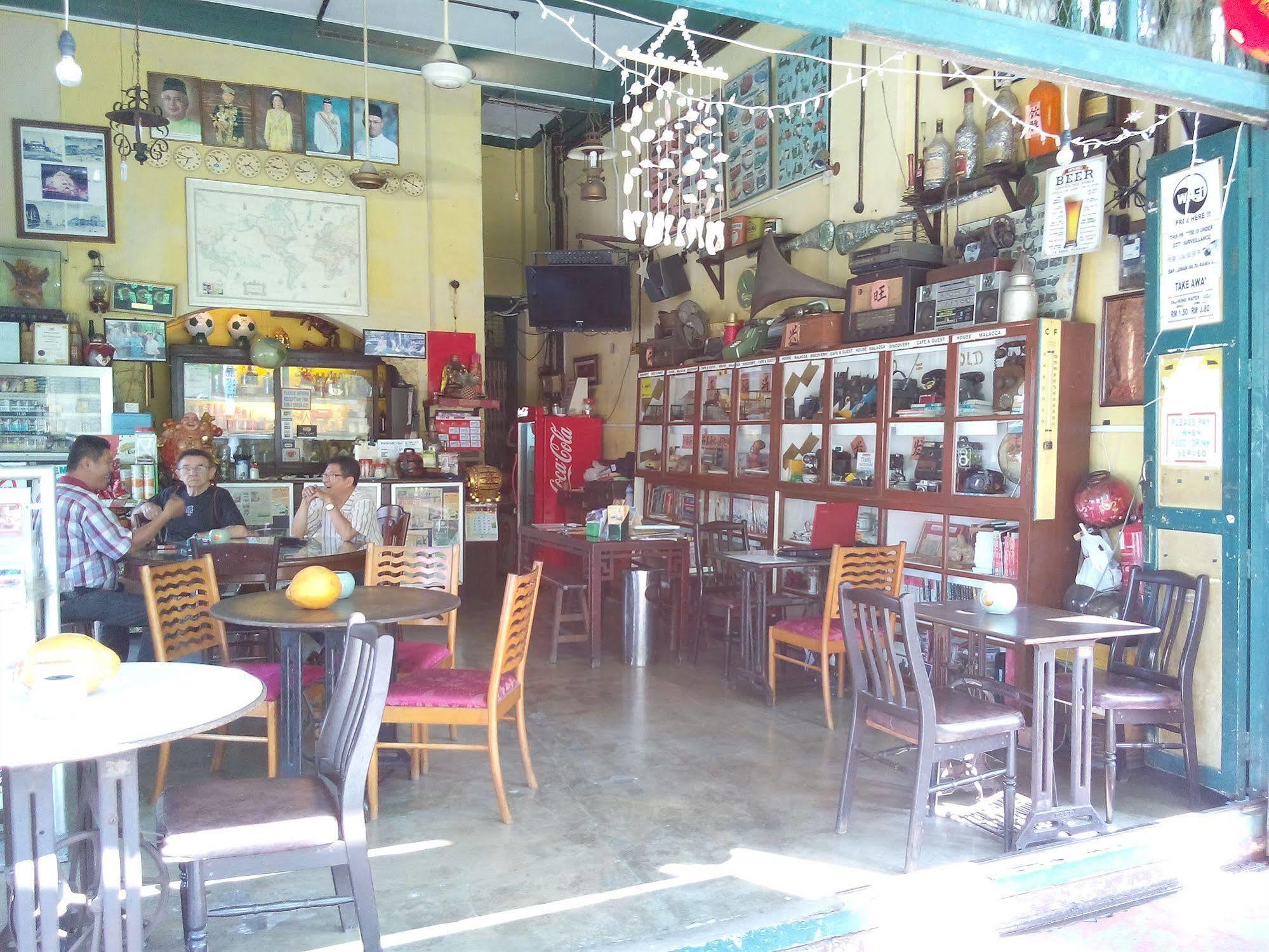 Discovery Cafe And Guesthouse Malacca 外观 照片