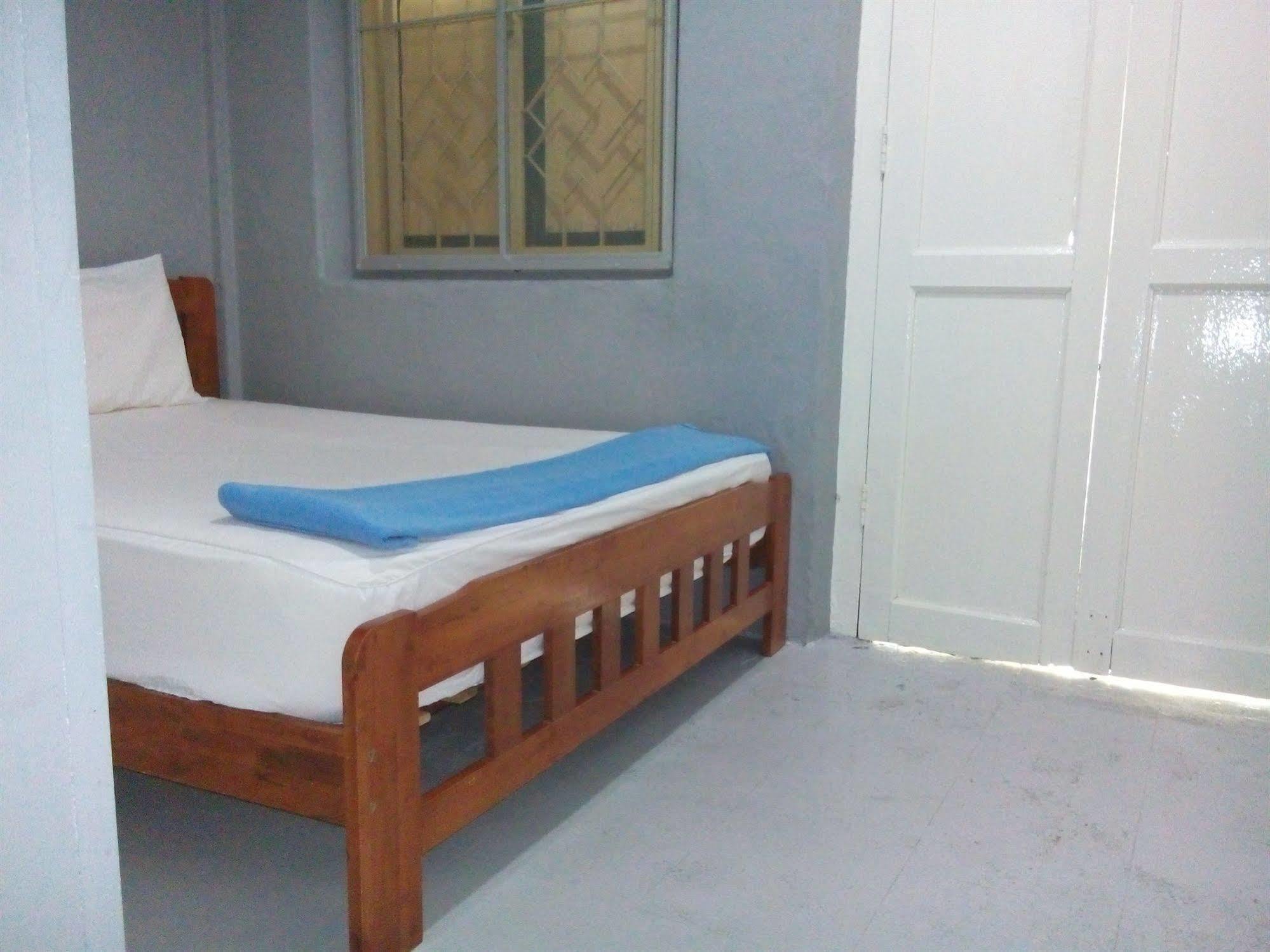 Discovery Cafe And Guesthouse Malacca 外观 照片