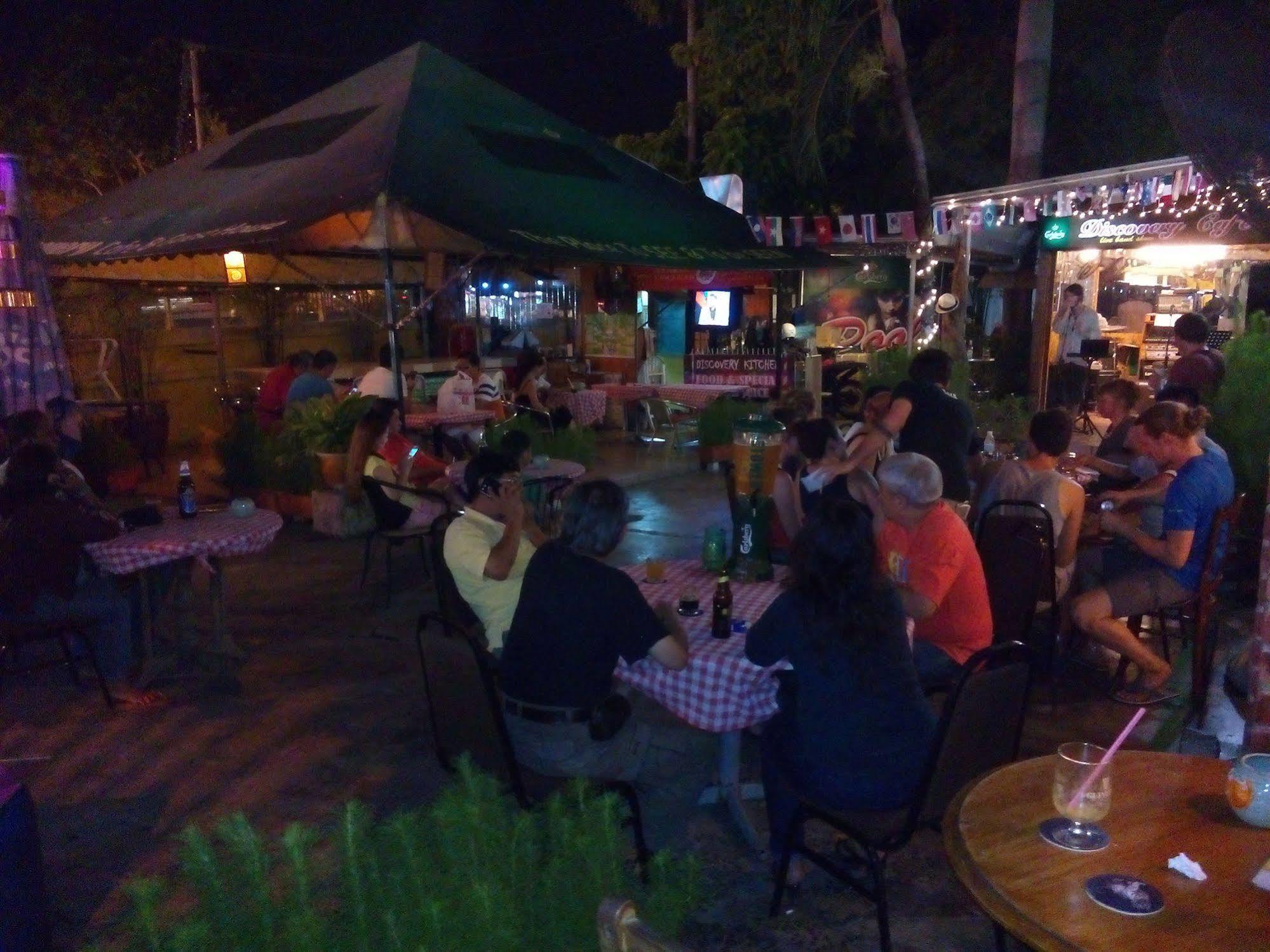 Discovery Cafe And Guesthouse Malacca 外观 照片